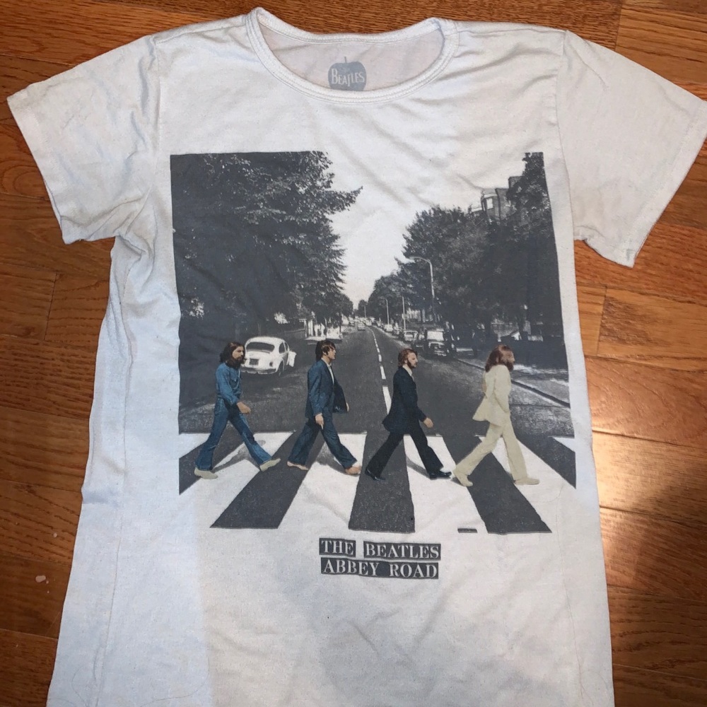 Beatles Abbey Rd Graphic Tee